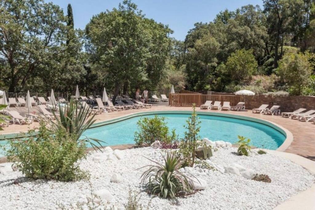 Les Restanques Maison 14 Chenes Grimaud Bagian luar foto